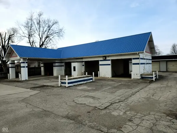 6260 W Kilgore AVE, Yorktown, IN 47396