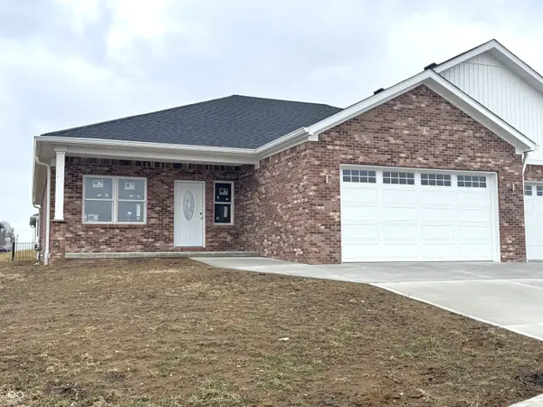 31 Spring Run DR, Crawfordsville, IN 47933