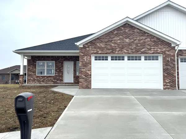 31 Spring Run DR, Crawfordsville, IN 47933