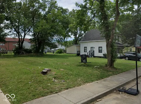 1039 W Roache ST, Indianapolis, IN 46208