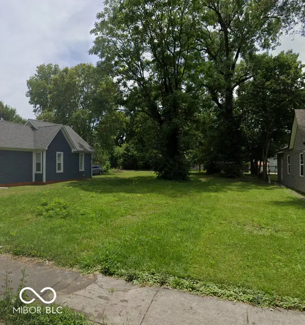933 W Roache ST, Indianapolis, IN 46208