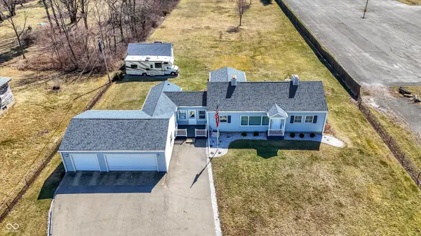 2245 W Main ST, Greenfield, IN 46140