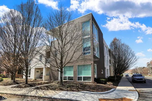 932 Broadway ST ## 15, Indianapolis, IN 46202