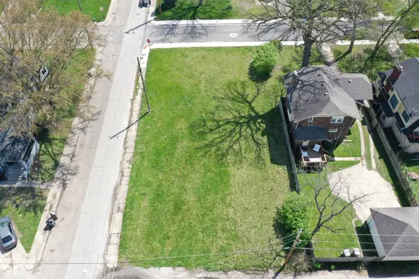 807 E 34th ST, Indianapolis, IN 46205