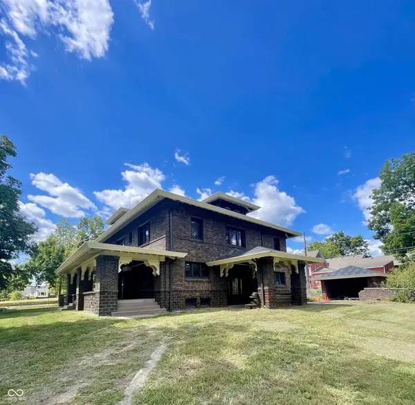 110 E Harrison ST, Martinsville, IN 46151