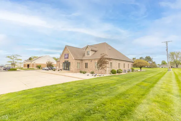 1890 W Main ST, Greenfield, IN 46140