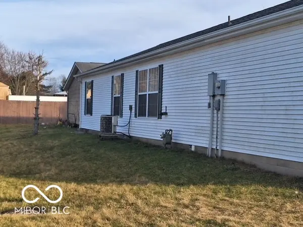 781 Northern Acres DR, Ladoga, IN 47954