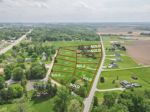 ***8 Meadowbrook DR, New Castle, IN 47362