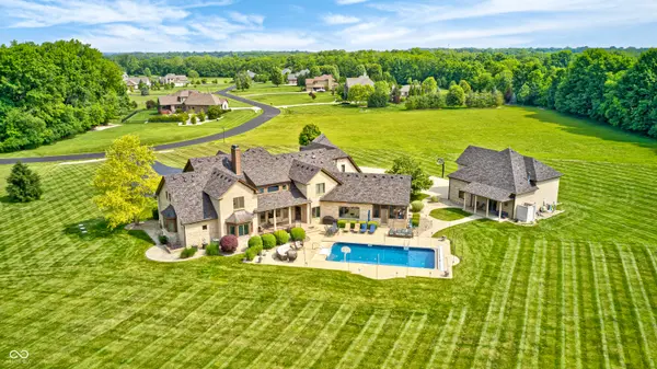 4181 Whitetail Woods DR, Bargersville, IN 46106