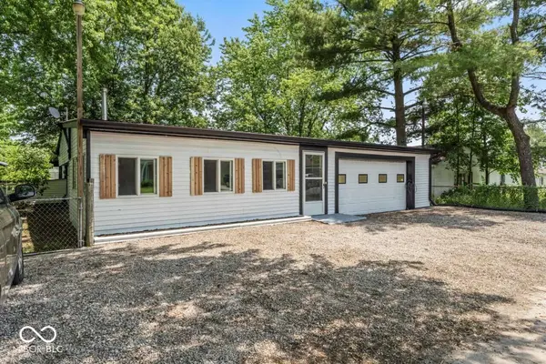 3529 Hunt ST, Plainfield, IN 46168