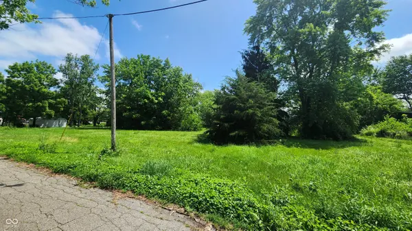 1801 Q ST, Elwood, IN 46036