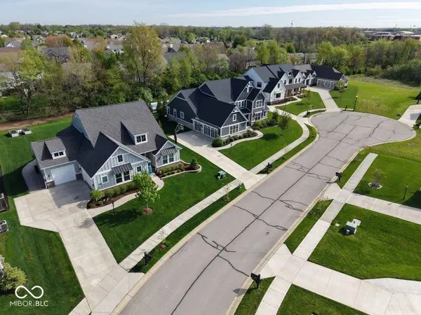 12662 Granite Ridge CIR, Fishers, IN 46038