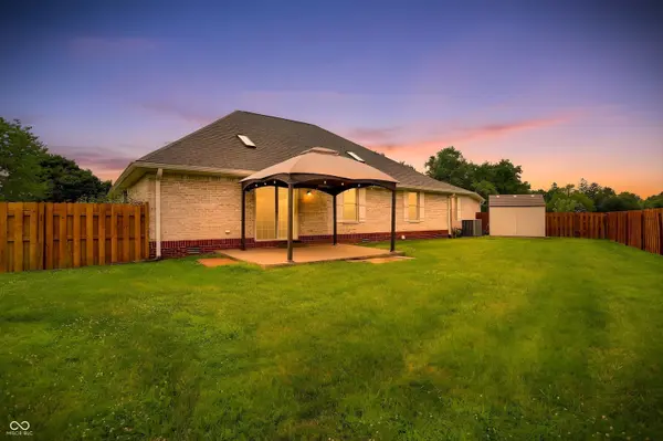2018 Elizaville RD, Lebanon, IN 46052