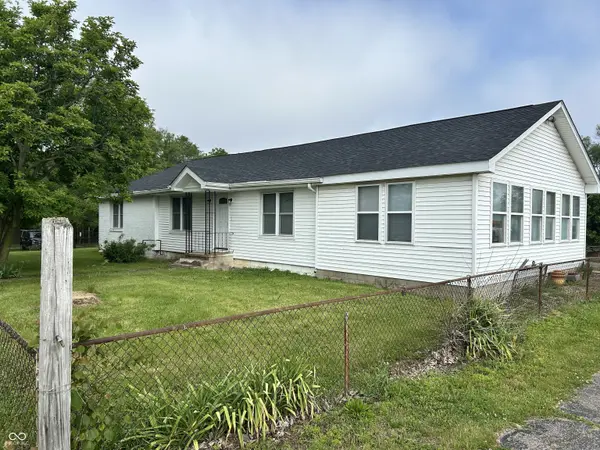 2020 Cherry ST, Noblesville, IN 46060