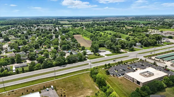 6516 N Us Highway 31, Whiteland, IN 46184