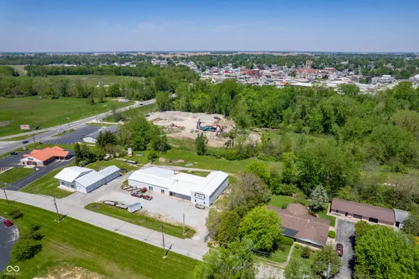 190 E Willard AVE, Rushville, IN 46173