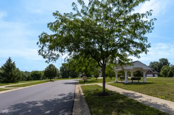 00 Red Fox CIR, Columbus, IN 47201