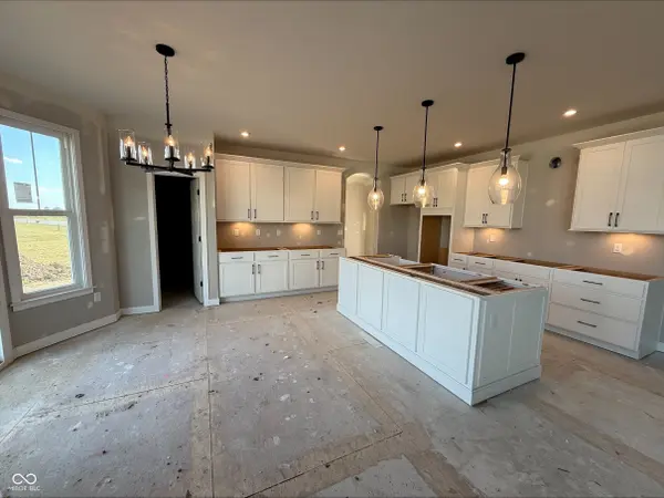 6995 Bayview RUN, Mccordsville, IN 46055