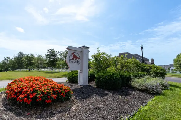 3101 Red Fox CIR, Columbus, IN 47201