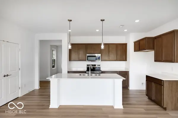 1121 Authentic LN, Indianapolis, IN 46239