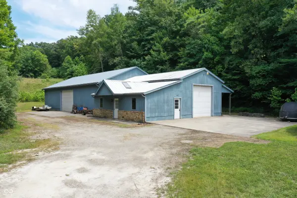 365 Dimension LN, Nashville, IN 47448