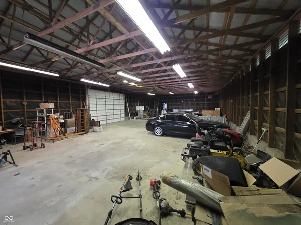 365 Dimension LN, Nashville, IN 47448