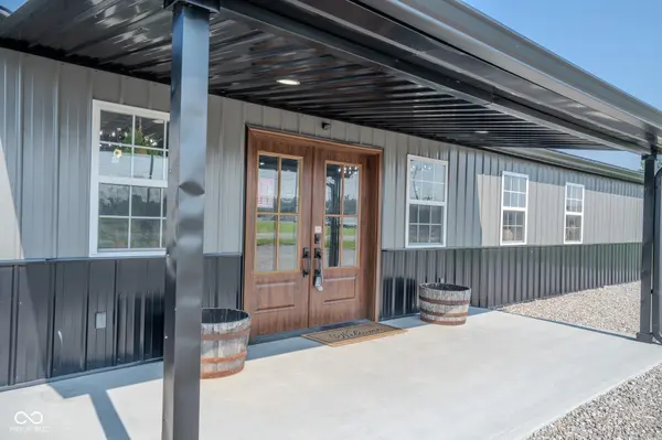 1530 W Locust ST, North Vernon, IN 47265