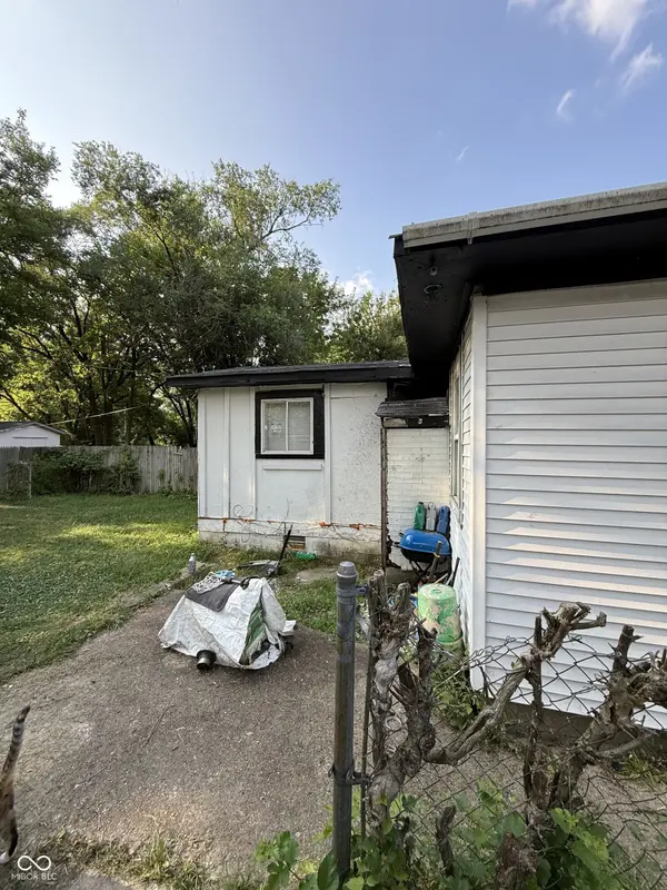 2866 Forest Manor AVE, Indianapolis, IN 46218