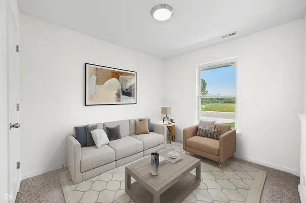 2019 Sandhill DR, Seymour, IN 47274