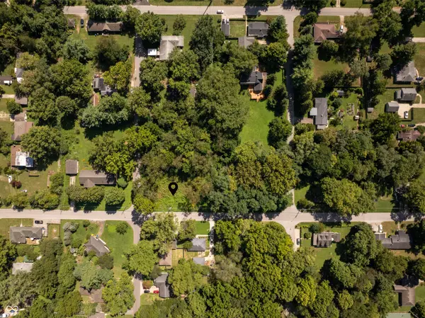 5260 Clarendon RD, Indianapolis, IN 46208