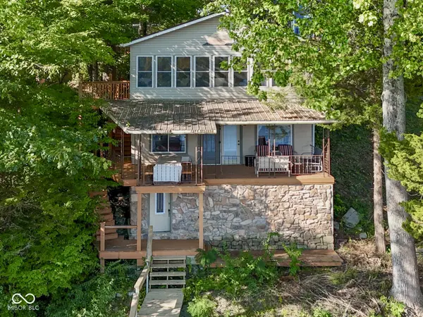7372 Trout DR, Nineveh, IN 46164