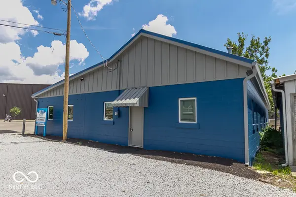 925 Virginia ST, Shelbyville, IN 46176