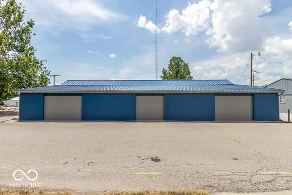 925 Virginia ST, Shelbyville, IN 46176