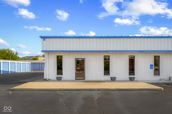 3537 W Two Mile House RD, Columbus, IN 47201