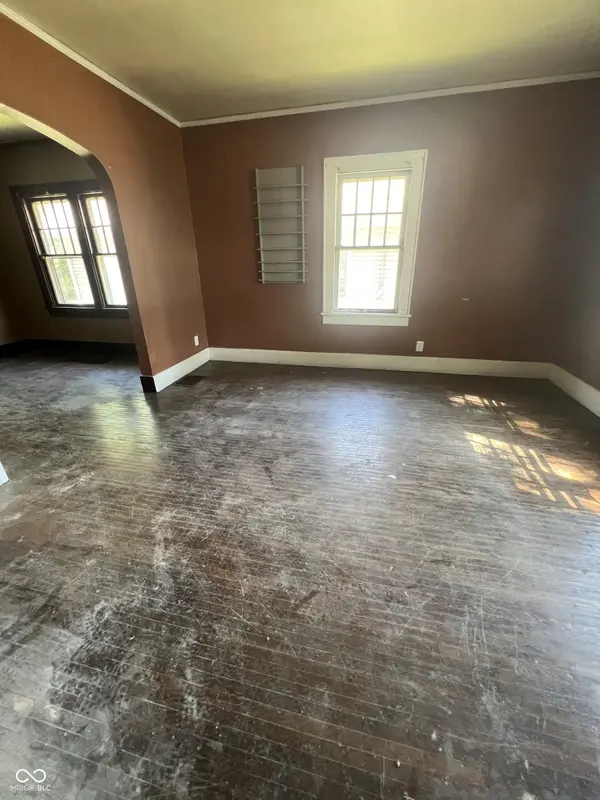 1306 E Washington ST, Frankfort, IN 46041