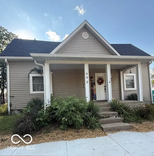 698 Yandes ST, Franklin, IN 46131