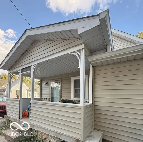 698 Yandes ST, Franklin, IN 46131