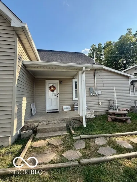 698 Yandes ST, Franklin, IN 46131