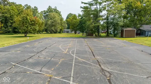 82 Norris AVE, North Vernon, IN 47265