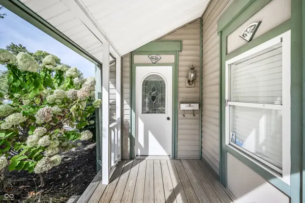 610 N Rangeline RD, Carmel, IN 46032