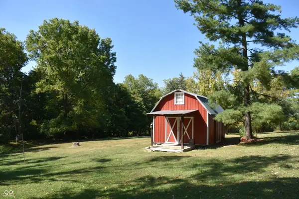 9677 W Reeves RD, Spencer, IN 47460