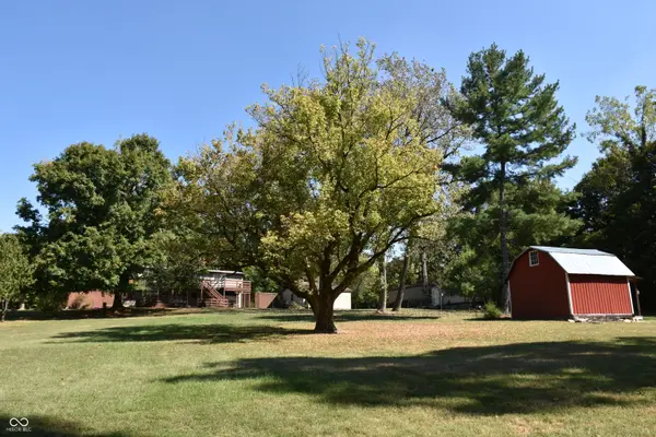 9677 W Reeves RD, Spencer, IN 47460