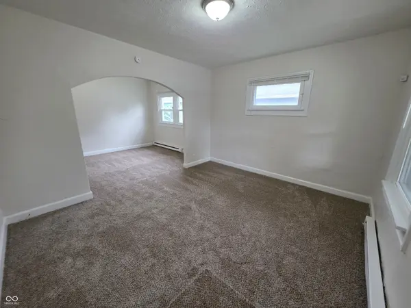 833 N Gladstone AVE, Indianapolis, IN 46201
