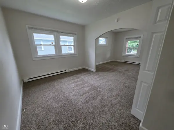 833 N Gladstone AVE, Indianapolis, IN 46201