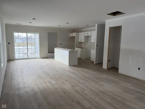 1428 N Mohican TRL, Greensburg, IN 47240