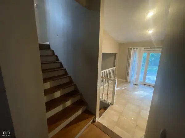 1669 Purcell CIR, Indianapolis, IN 46231