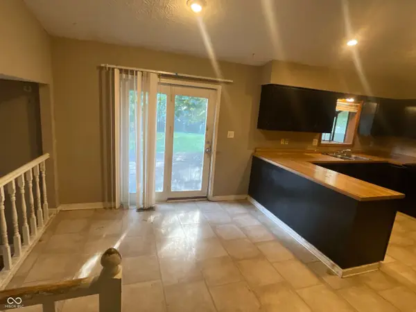 1669 Purcell CIR, Indianapolis, IN 46231
