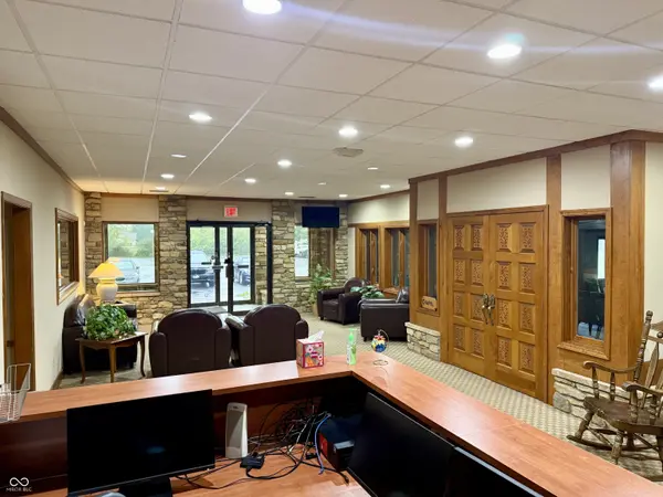10511 Greenfield AVE, Noblesville, IN 46060