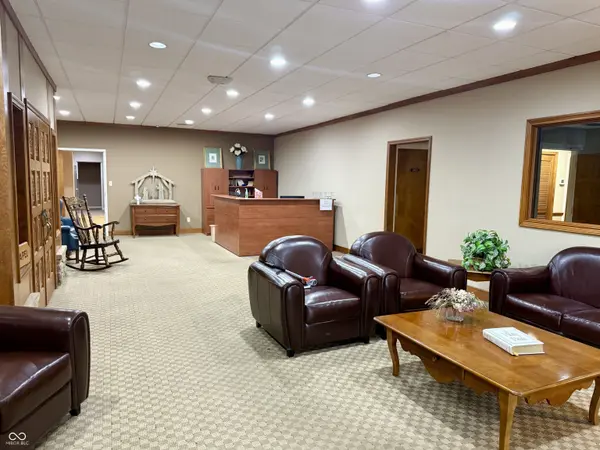 10511 Greenfield AVE, Noblesville, IN 46060