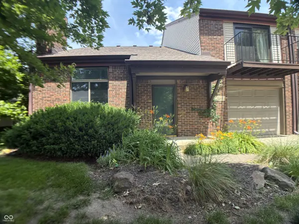 464 E St. Clair ST, Indianapolis, IN 46202